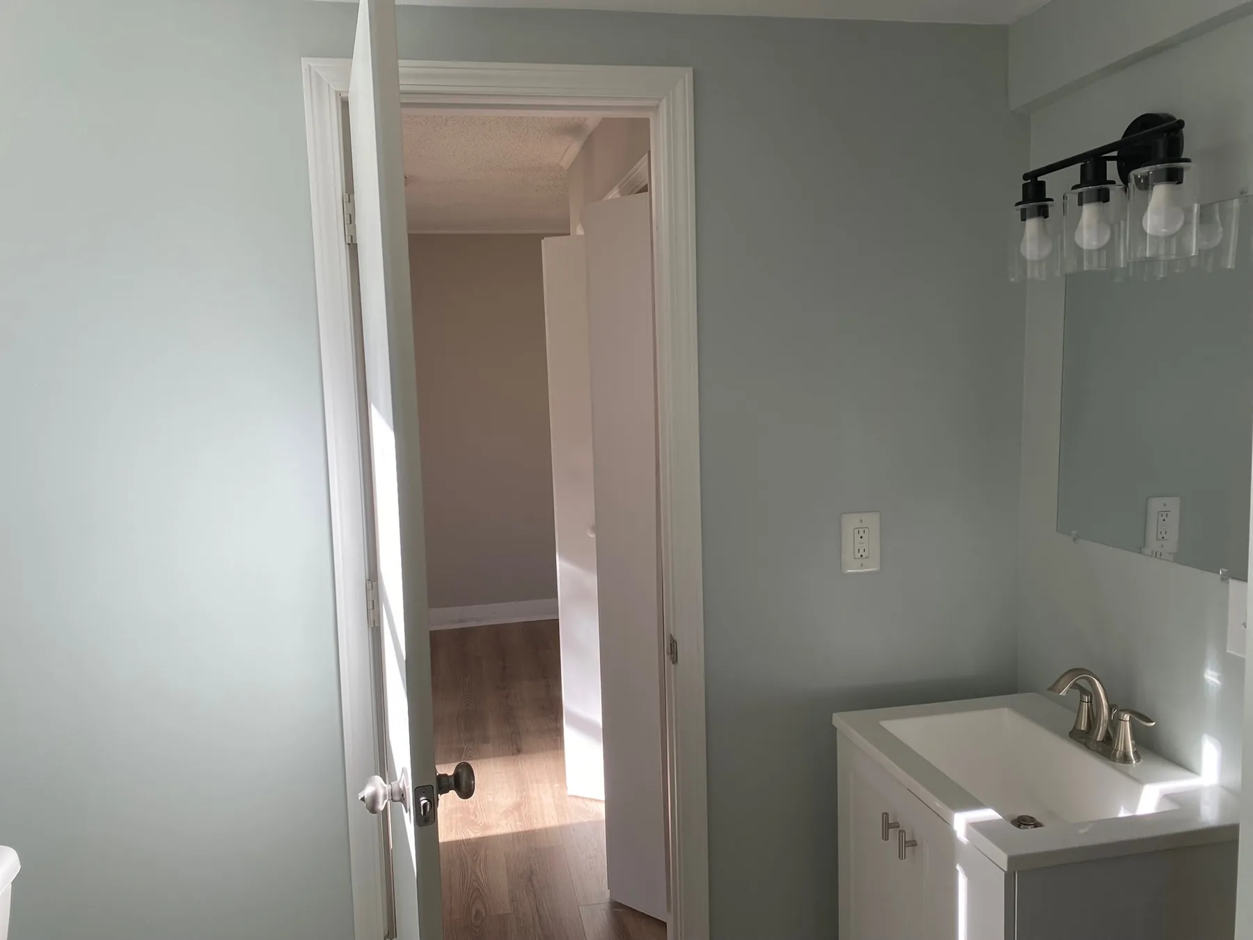 Whole-Home Interior Renewal, image 3