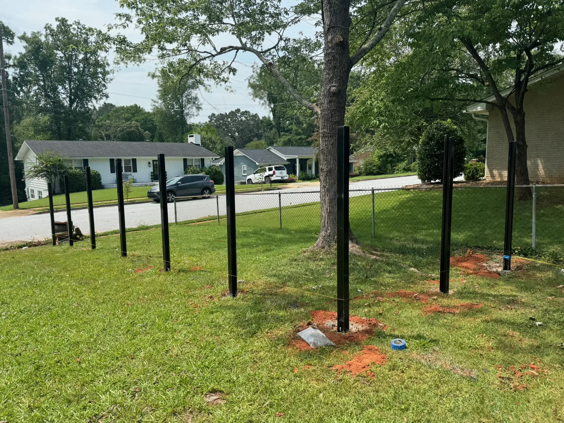 Modern Privacy Fence, image 2